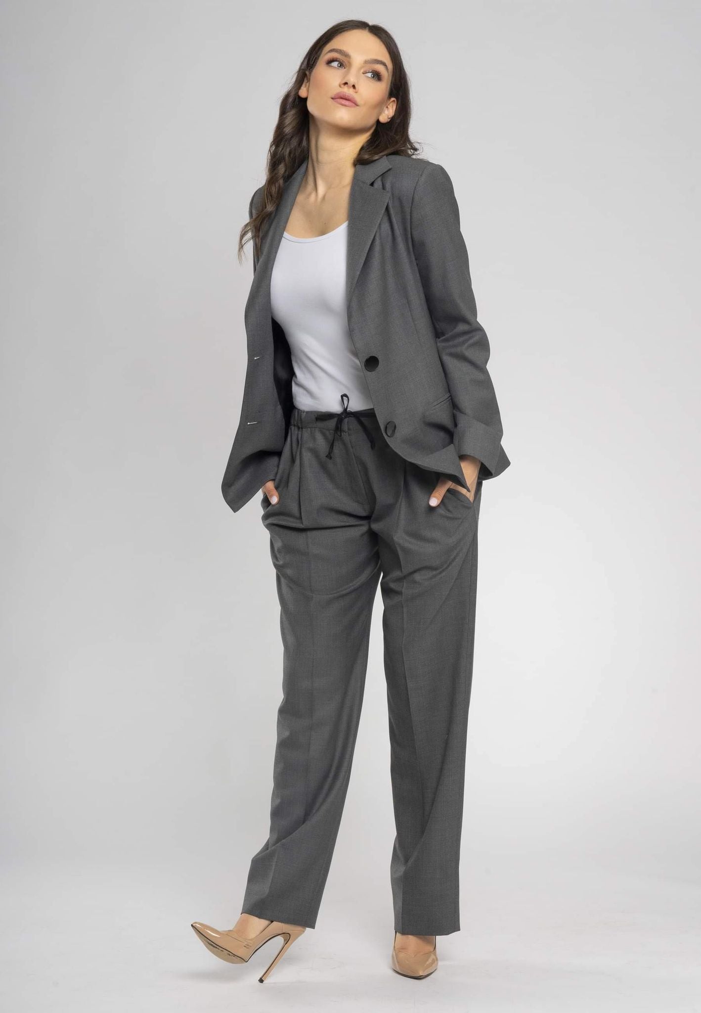 Lisa Italian Wool Women's Blazer - Tailored Slim-Fit Light Grey for Stylish Professional Look, Matches with Sara Grey  Trousers