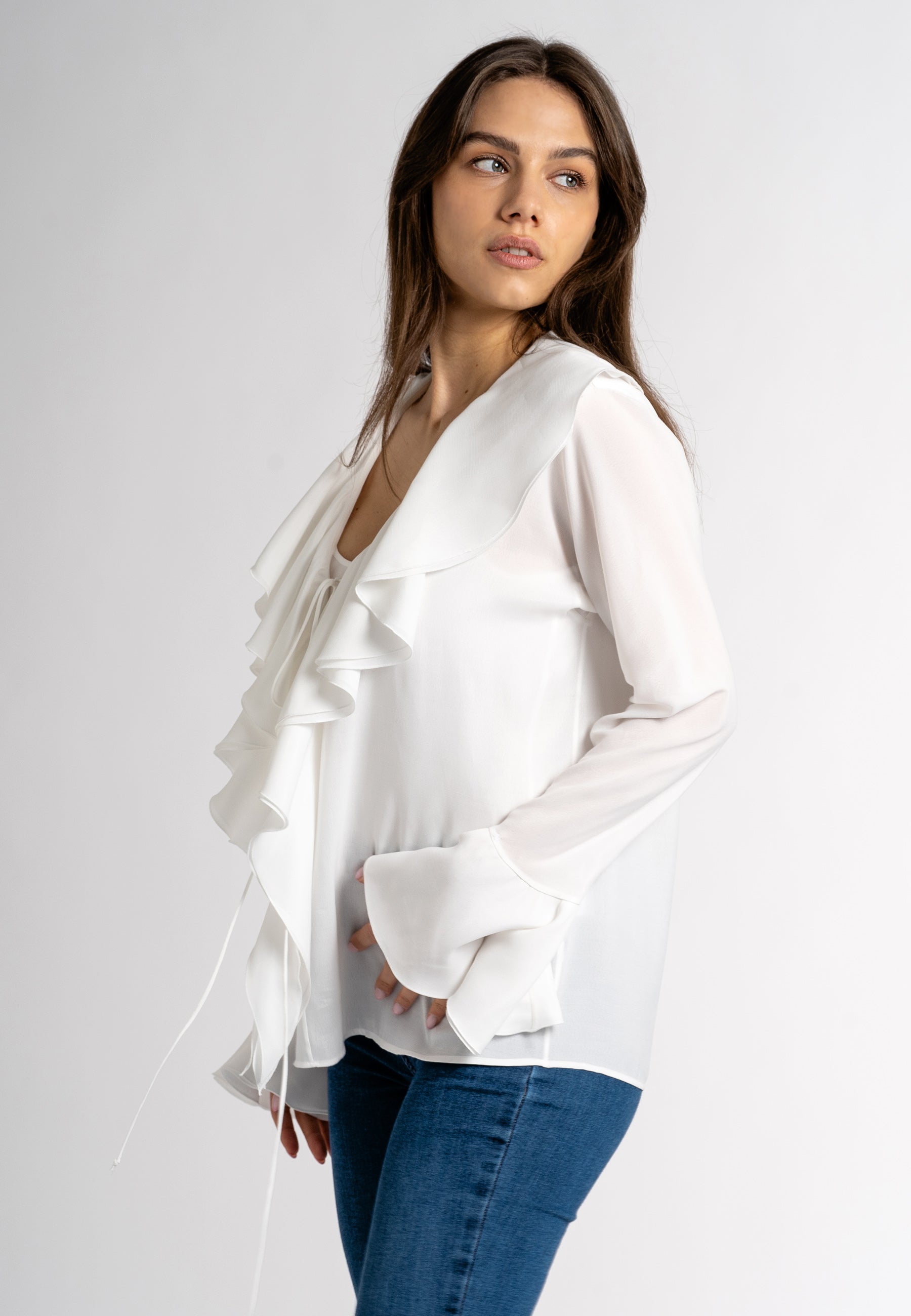 White ruffle neck blouse 2025 long sleeve